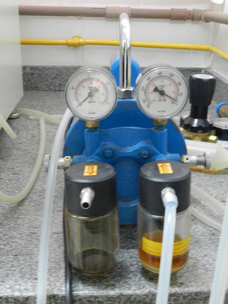 Bomba de Vácuo Prismatec (131)